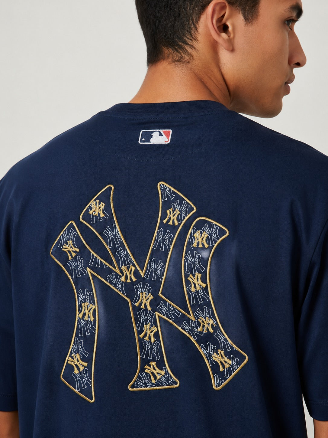 New York Embroidery Oversized Round Neck T-shirt