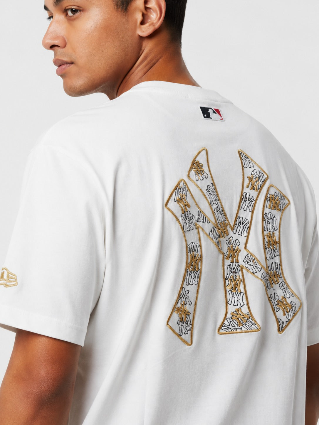 New York Embroidery Oversized Round Neck T-shirt