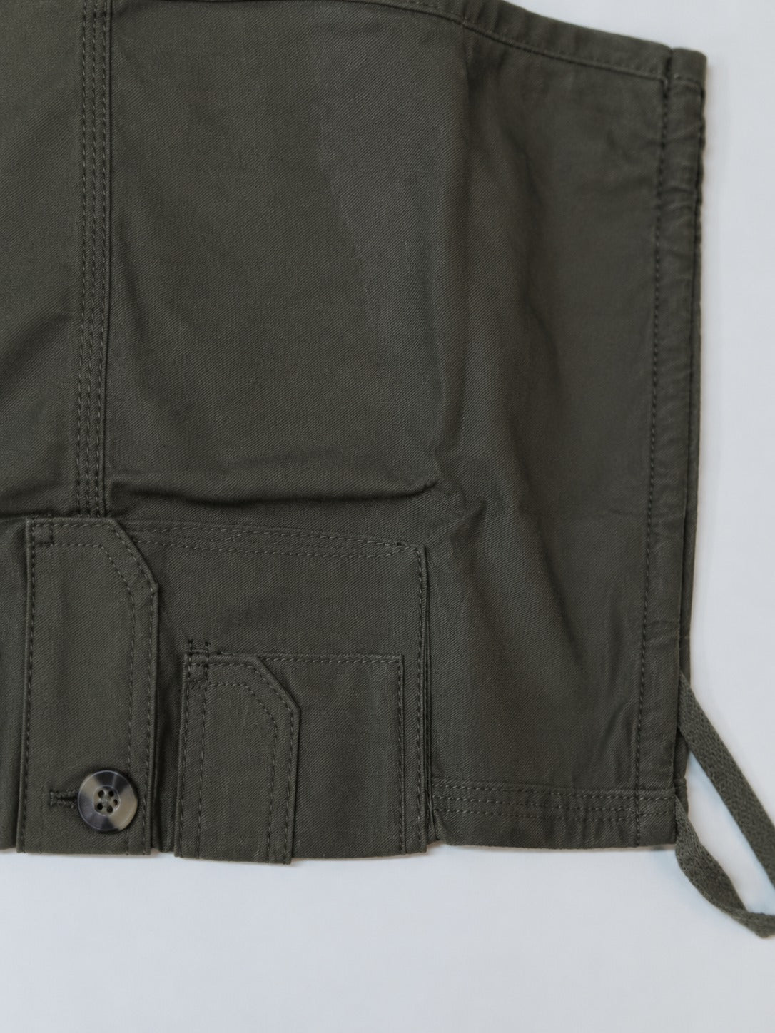 Cyborg Fashion Three-quarter Jogger Shorts with Belt