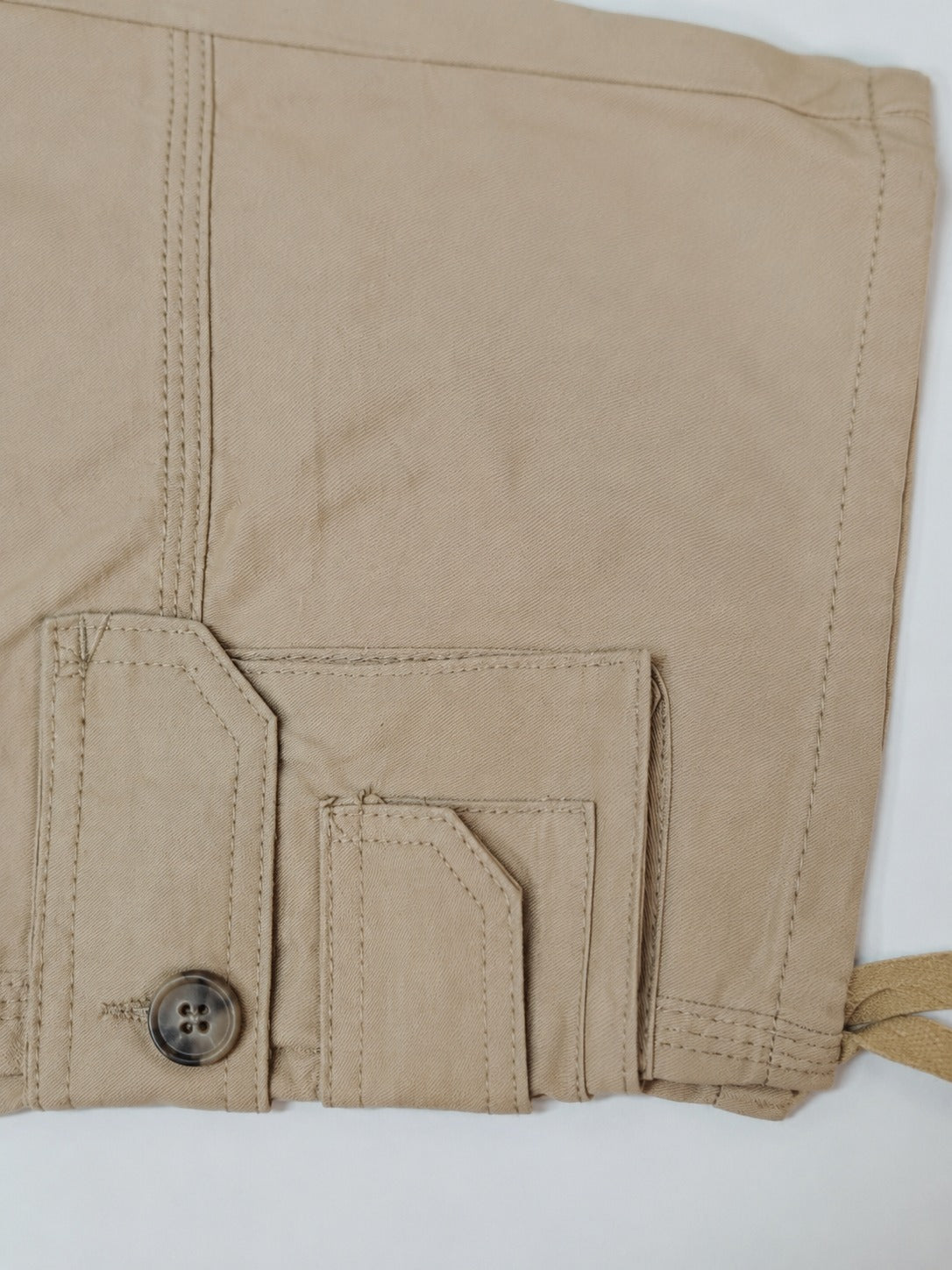 Cyborg Fashion Three-quarter Jogger Shorts with Belt